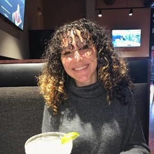 Meet your Posher, Jasmine